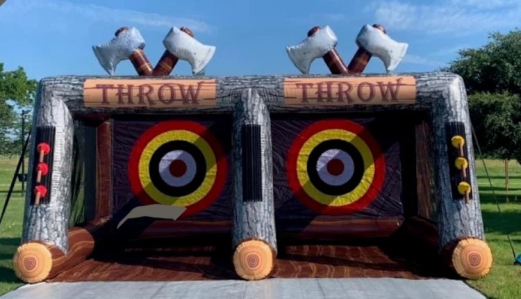 Dual Lane Axe Throwing